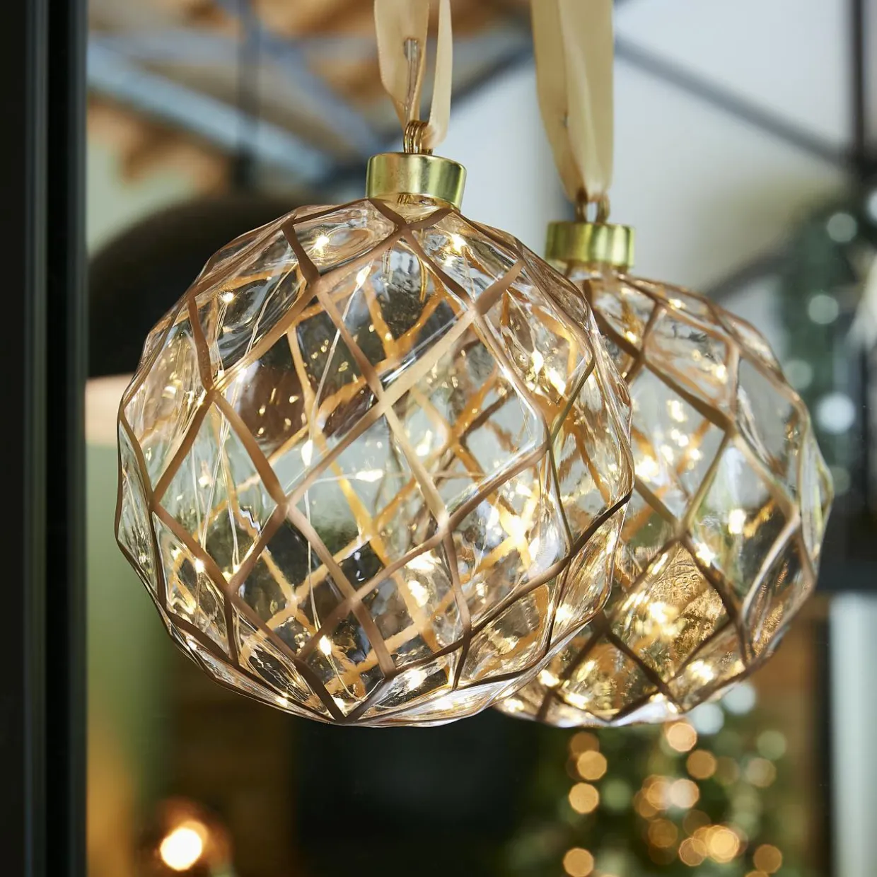 Suspension lumineuse à piles 30 LED (D14 cm) Vintage Or et blanc chaud