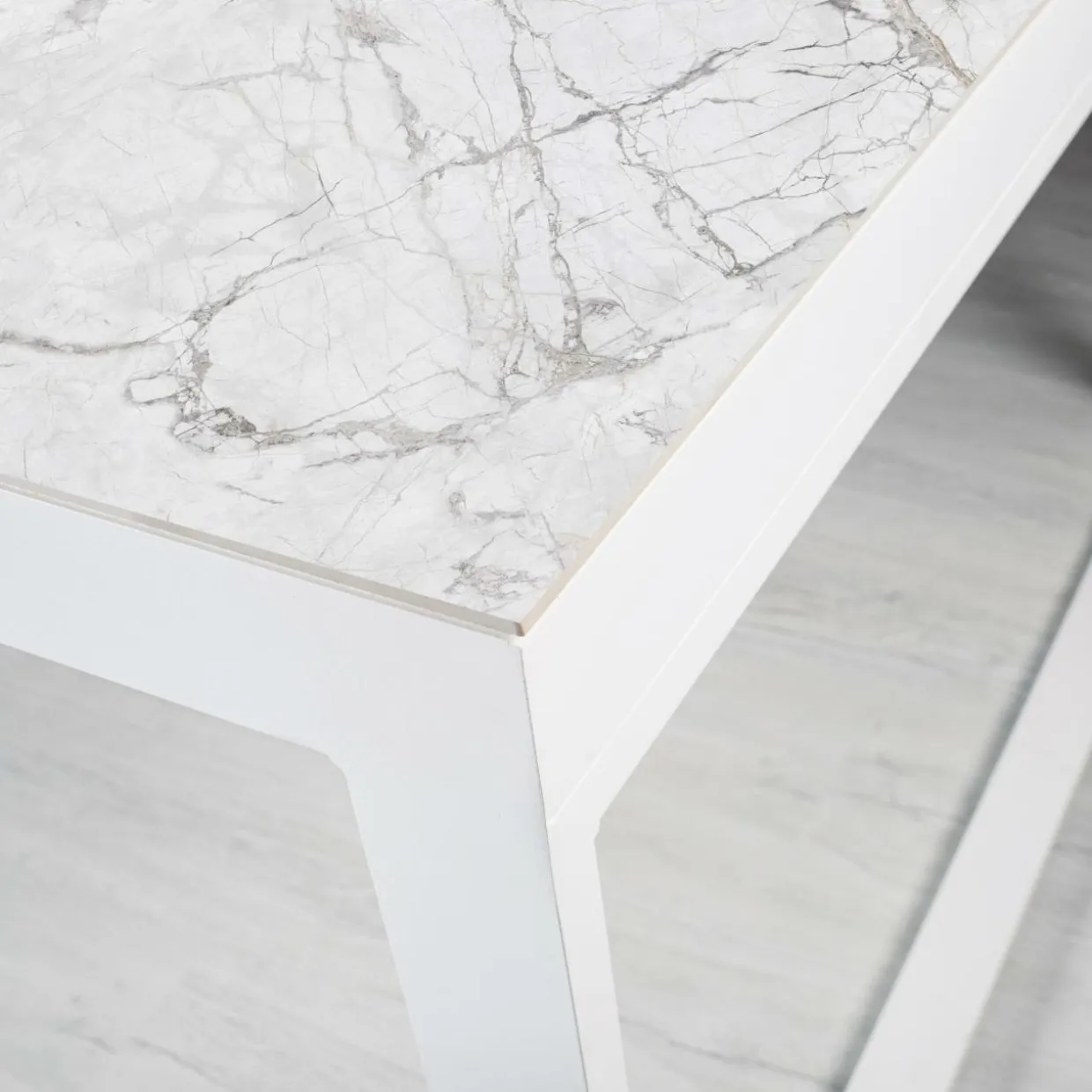 Table de jardin en aluminium et céramique 12 places (260 x 120 cm) Kore Blanc marbré