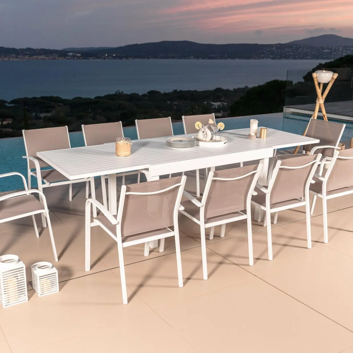 Table de jardin extensible aluminium 10 places (135/270 x 90 cm) Murano Blanc