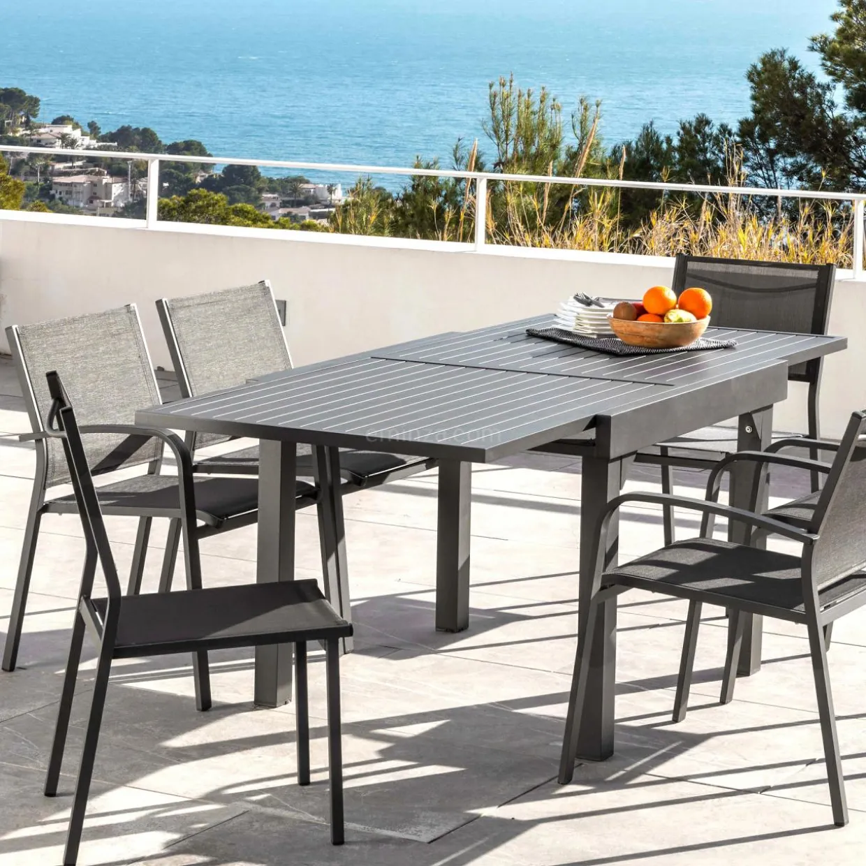 Table de jardin extensible en aluminium 8 places (90/180 x 90 cm) Murano Gris anthracite