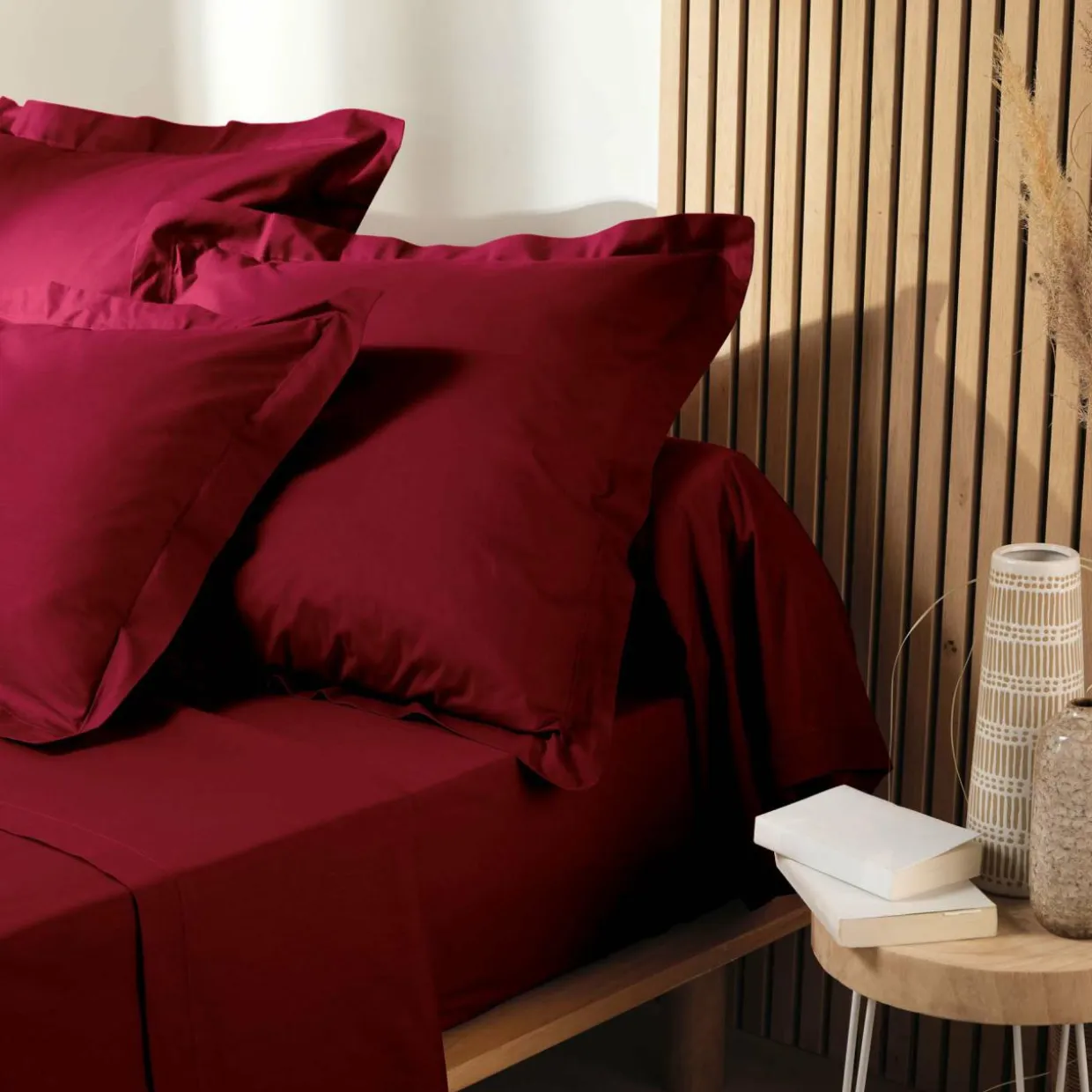 Taie d'oreiller carrée coton bio (63 x 63 cm) Biolina Bordeaux