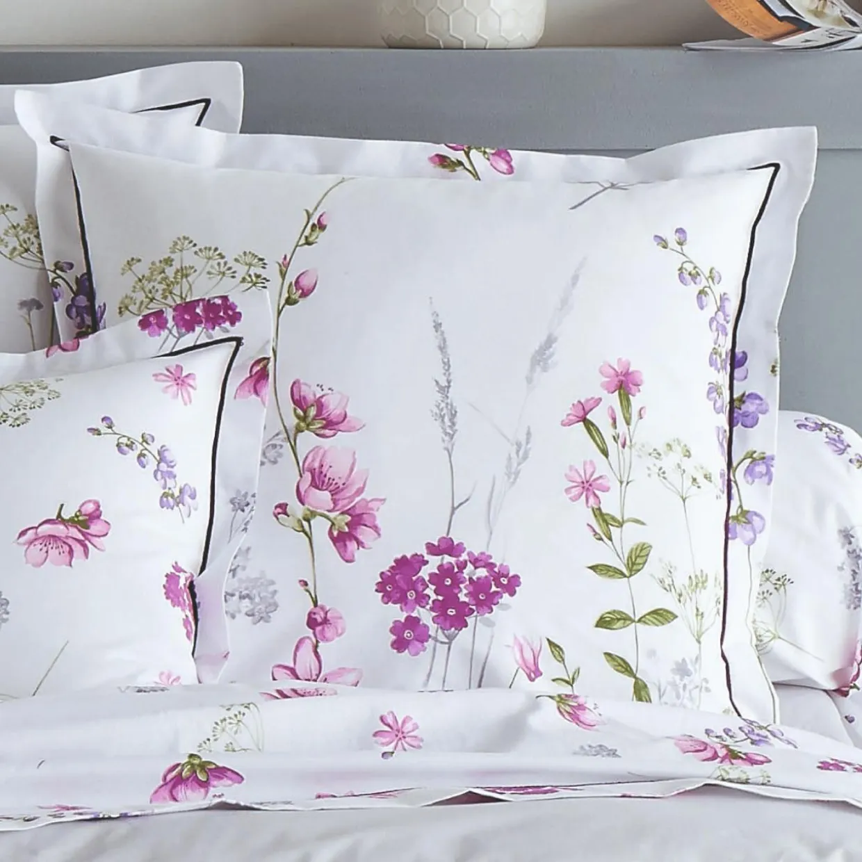 Taie d'oreiller carrée coton (65 x 65 cm) Pretty Blanche