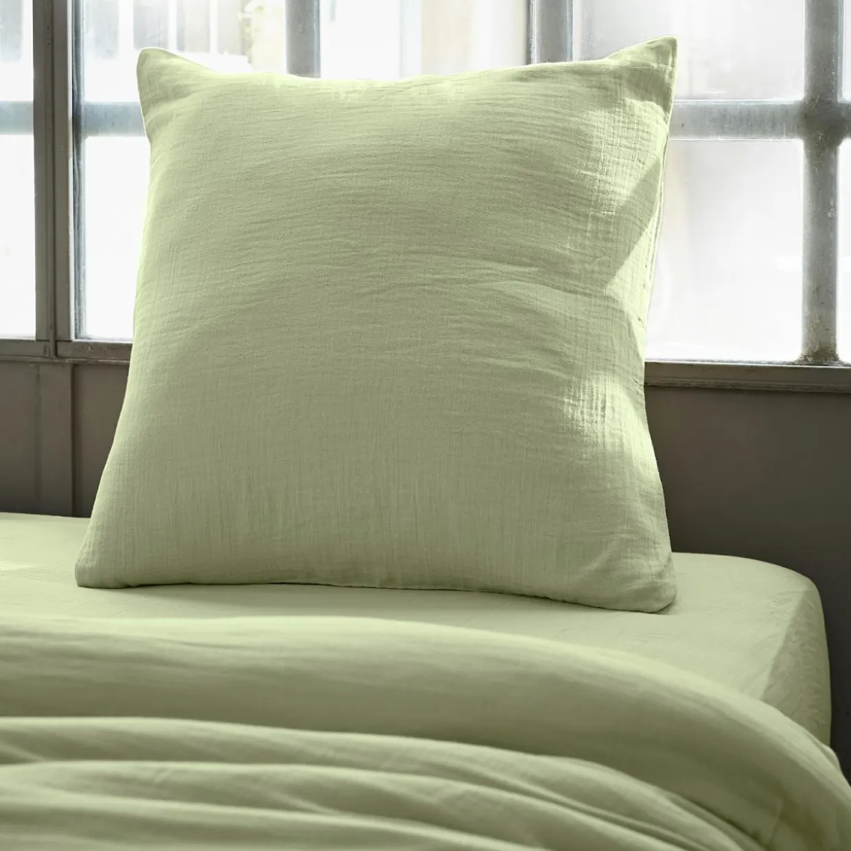Taie d'oreiller carrée gaze de coton (60 x 60 cm) Gaïa Vert tilleul