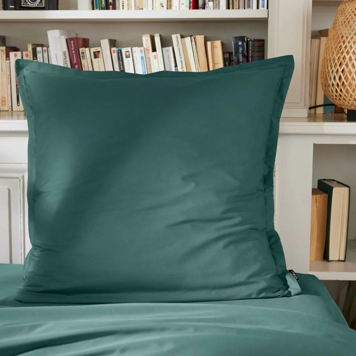 Taie d'oreiller carrée percale de coton (65 x 65 cm) Cali Bleu canard