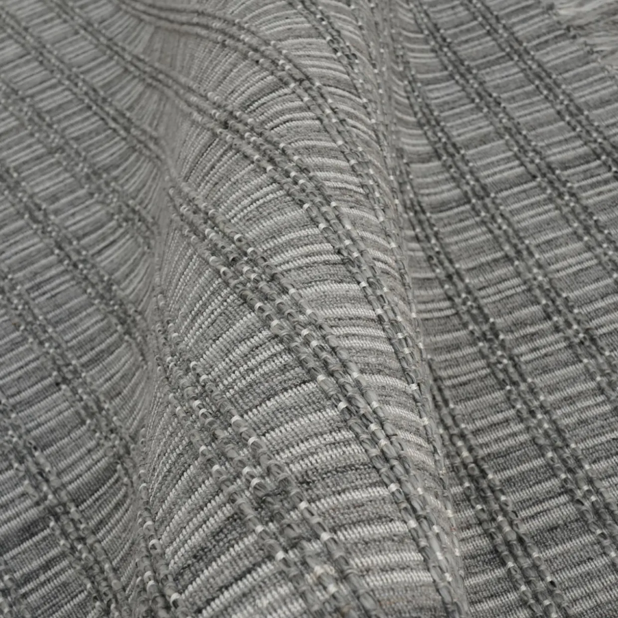Tapis de salon rectangulaire matière recyclée (160 x 230 cm) Priya Gris