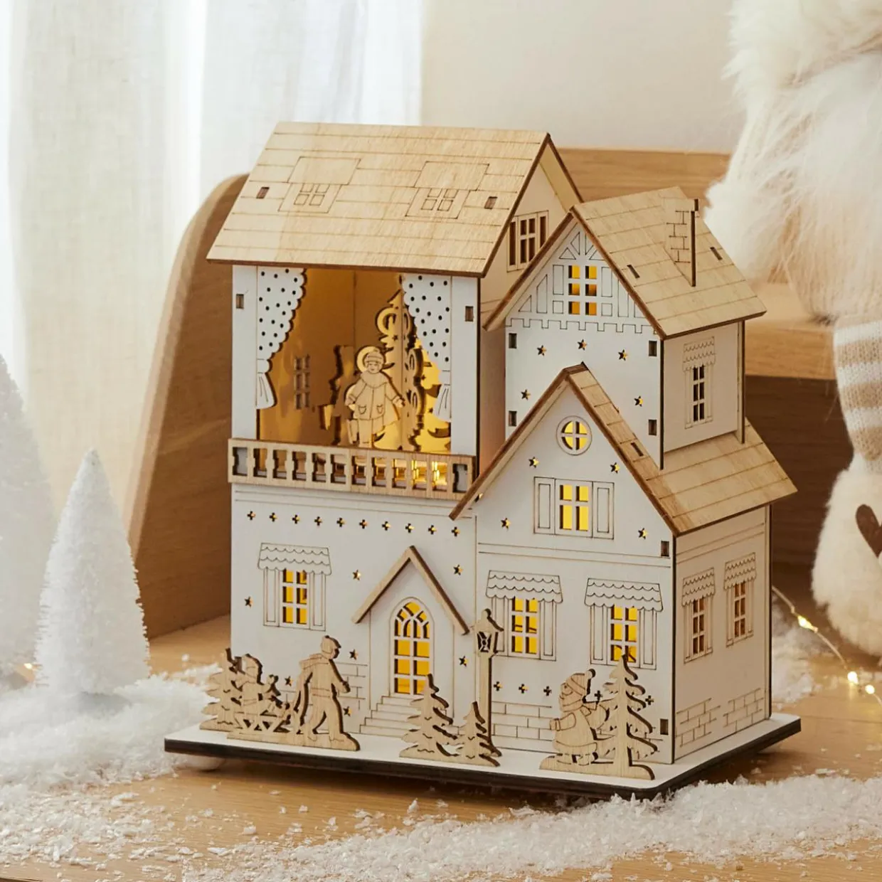 Village de Noël en bois lumineux animé et musical à piles (H22 cm) Pavillon festif