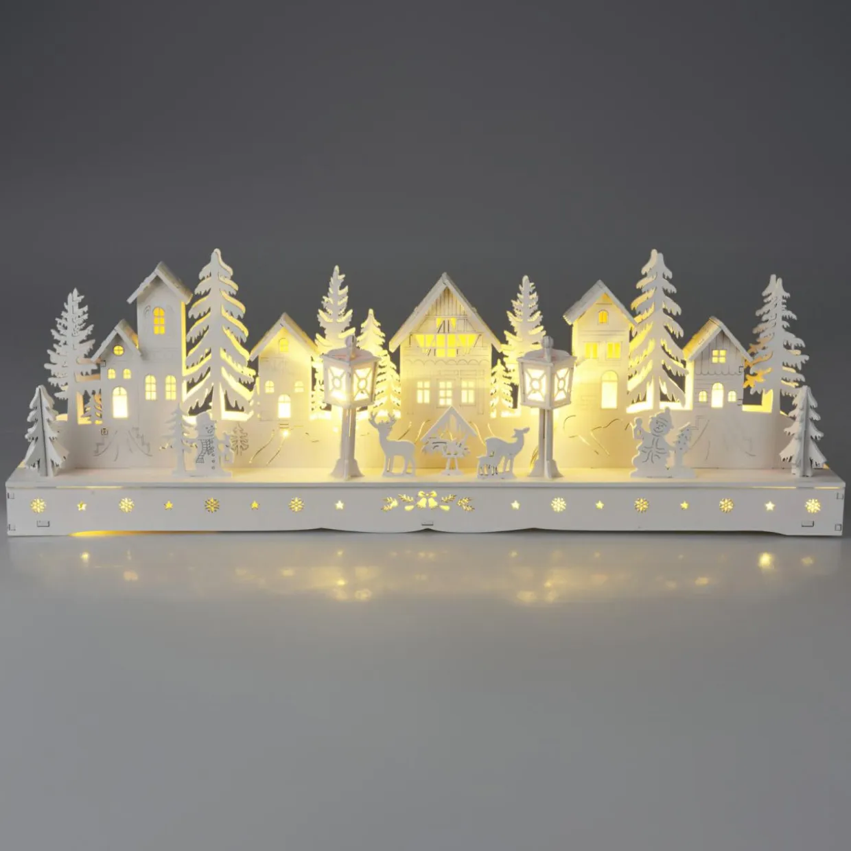 Village de Noël en bois lumineux à piles (45 x H15 cm) Square enchanté Blanc
