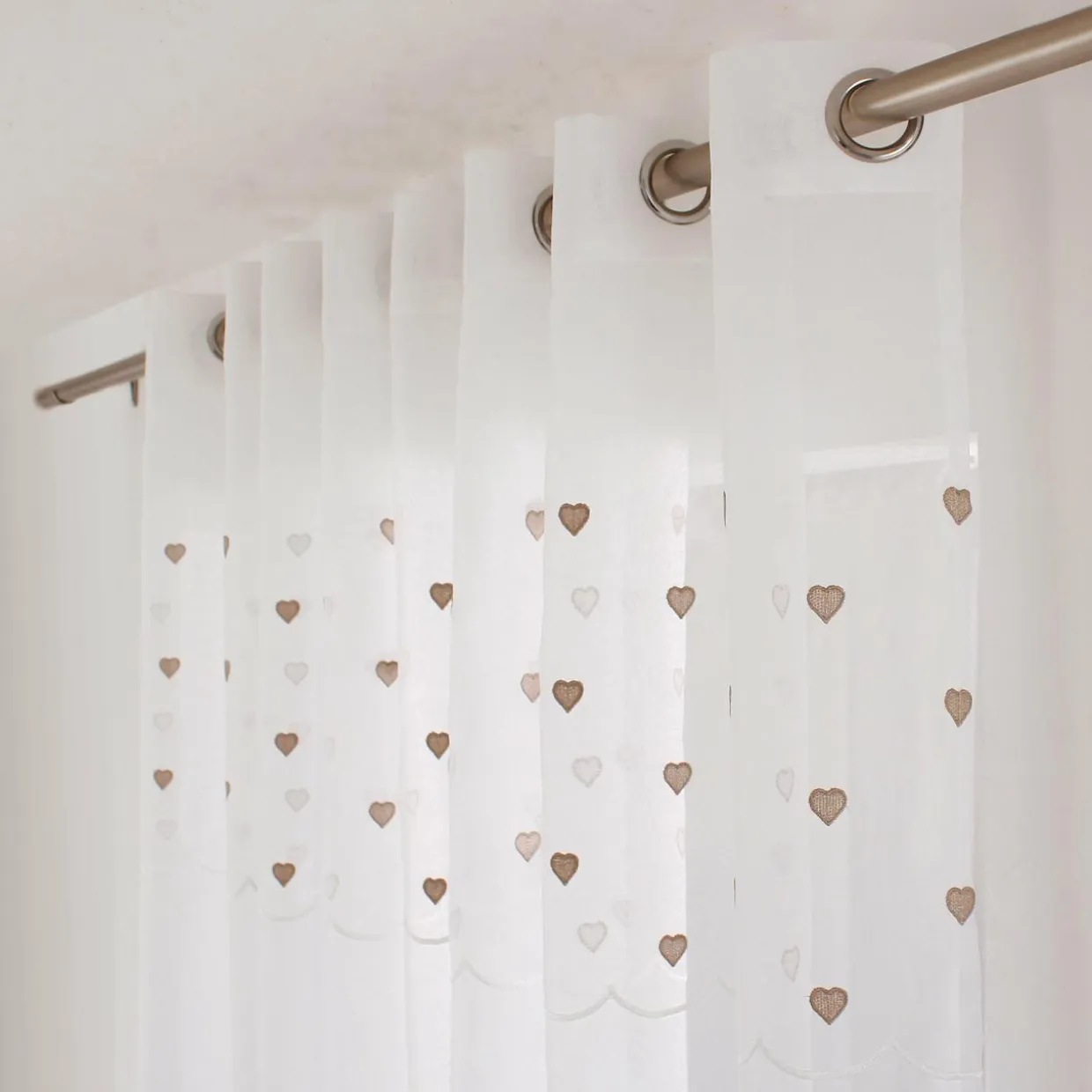 Voilage œillets (140 x 240 cm) Coeurs Beige