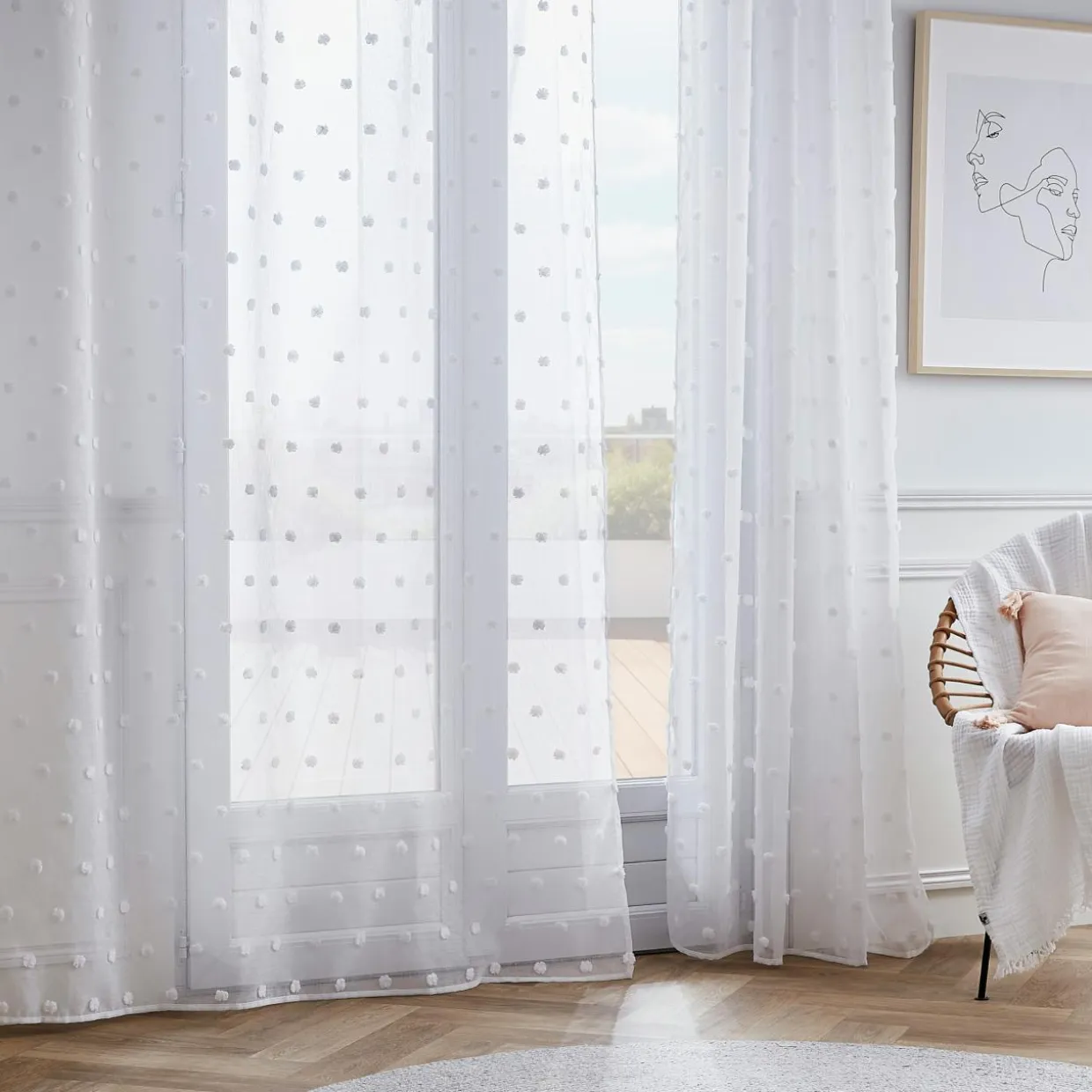 Voilage oeillets pompons (180 x 240 cm) Emie Blanc